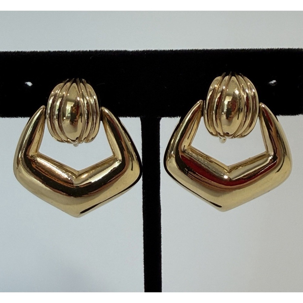 Vintage Napier Gold Tone Door Knocker Earrings Screw Back Clip On Chevron 80s
